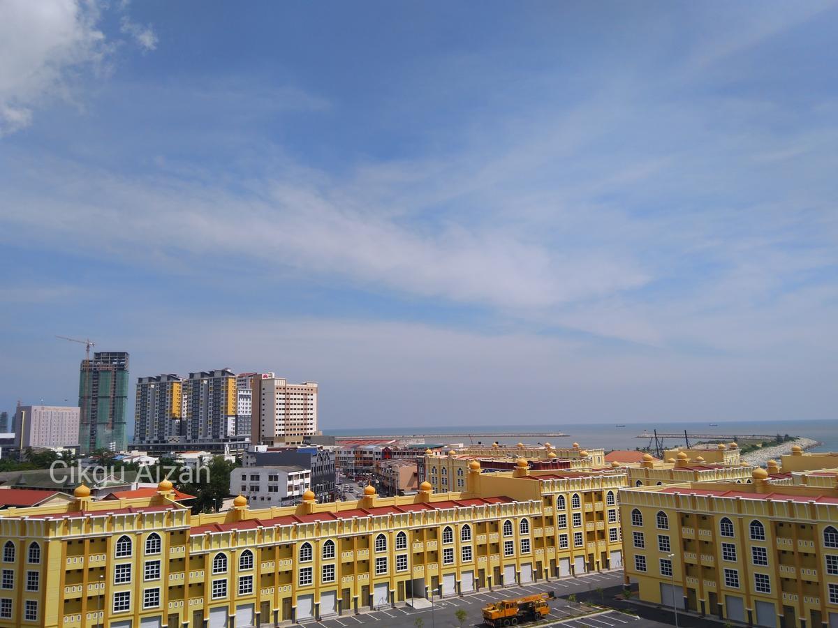 Casa Inderaloka Pantai Batu Buruk Apartment Kuala Terengganu Bagian luar foto