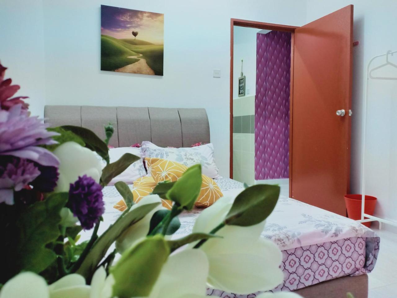 Casa Inderaloka Pantai Batu Buruk Apartment Kuala Terengganu Bagian luar foto